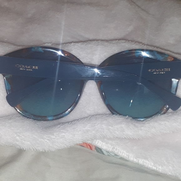 COACH SUN GLASSES - Picture 4 of 4